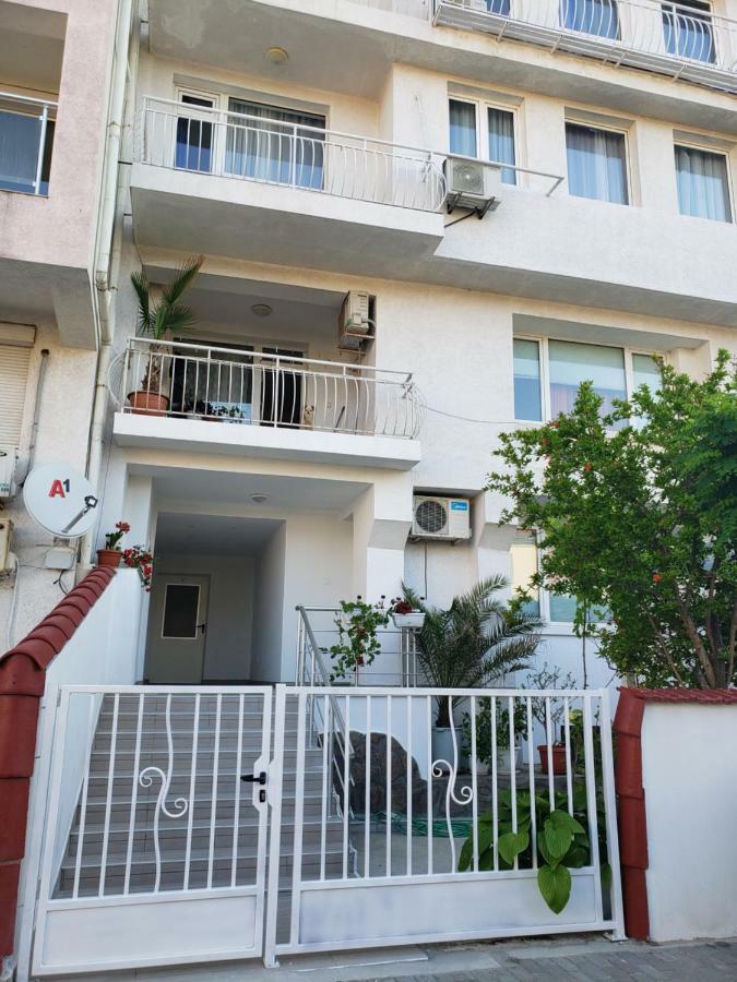 Guest House Evtimov Primorsko Exterior photo